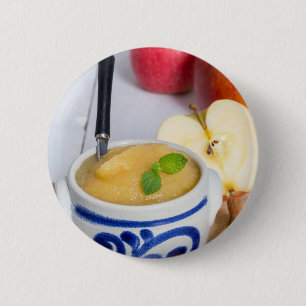 Applesauca met kaneel in steenhouwerskom ronde button 5,7 cm