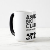 Apres Ski Club Coffee Mug – Winter Ski Lover Gift Magische Mok (Voorkant links)