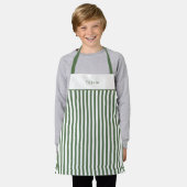 Apron Children - Personalised Forest Green Stripe. Schort (Gedragen)