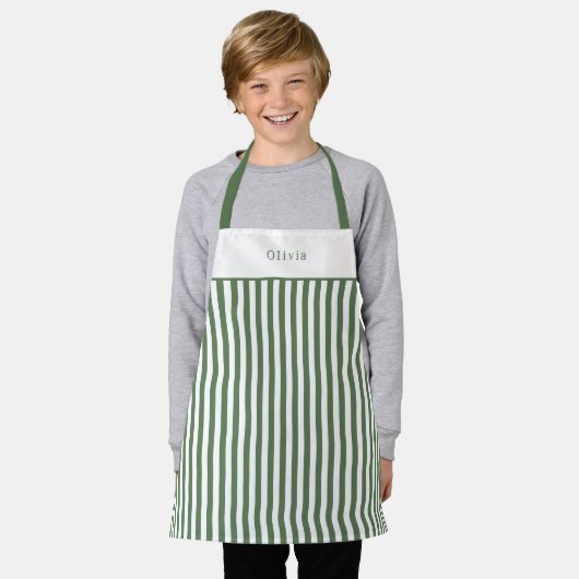 Apron Children - Personalised Forest Green Stripe. Schort (Gedragen)