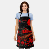Apron with Train Box Car and Roses Schort (Gedragen)