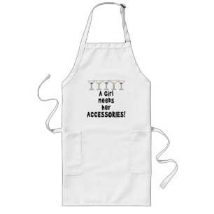 APRONS, EEN MEISJE HEEFT HAAR ACCESSOIRES NODIG LANG SCHORT