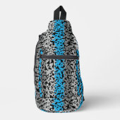Aqua blauw grijs zwart digitale pixelstrepen sling bag (Voorkant)