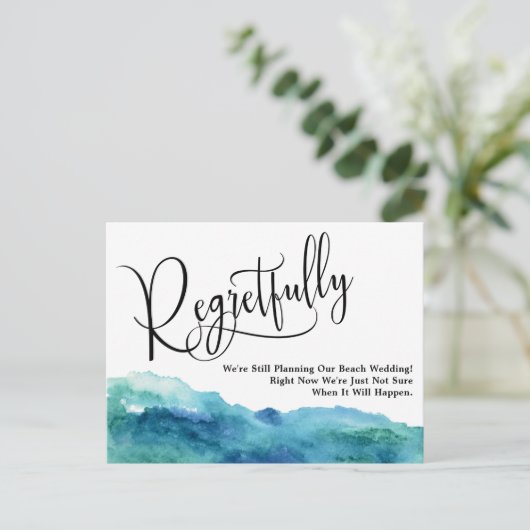 Aqua Blauw Groen Spijtig uitgesteld bruiloft Briefkaart (Staand voorkant)