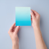 Aqua blauwe ombre achtergrond flyer (Hand)