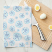 Aqua-blauwe zanddollar theedoek (Quarter Fold)