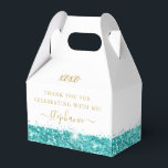 Aqua Blauwgroen Blauw Glitter Confetti Speciaal ge Bedankdoosjes<br><div class="desc">Turquoise blauwgroen blauw aqua groen glitter confetti met dunne accenten en elegant chic, dank u voor een tekst op een witte gabelhokje die perfect is voor een moderne en minimale klassieke Bat Mitzvah-feestdag en -receptie of een zoete 16-jarige feestdag. Al de gouden tekst kan worden bewerkt op maat van de...</div>