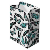 Aqua Blauwgroen Butterflies Waterverf Patroonmonog Medium Cadeauzakje (Voorkant Gekanteld)