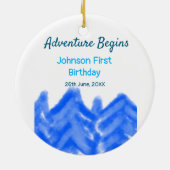 Aqua blue Adventure begint 1e verjaardag berg d Keramisch Ornament (Achterkant)