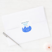 Aqua blue Adventure begint 1e verjaardag berg d Ronde Sticker (Envelop)