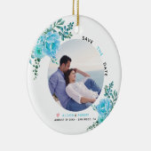 Aqua blue bloemen bruiloft Sparen de Datum foto Keramisch Ornament (Rechts)