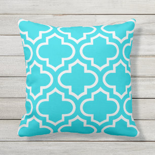 Aqua Blue Moroccan Quatrefoil Kussens voor gebruik
