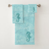Aqua Blue Seahorse Monogram Badhanddoekset Bad Handdoek (Insitu)