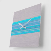 Aqua Blue Striped Pattern op Silver Grey Vierkante Klok (Hoek)
