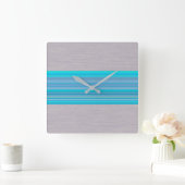 Aqua Blue Striped Pattern op Silver Grey Vierkante Klok (Huis)