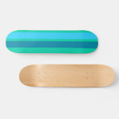 Aqua Blue Stripes Skateboard (Horizontaal)