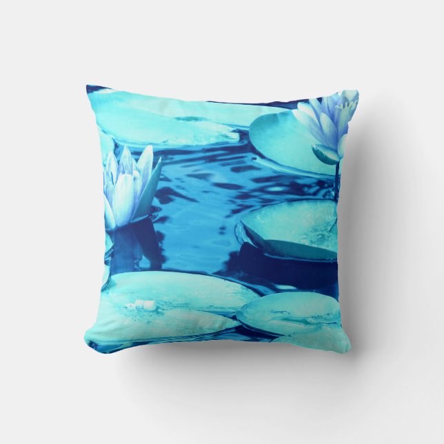 Aqua Blue Waterlily Sierkussen-Style 1 Kussen (Voorkant)