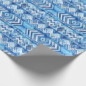 Aqua Blue White Tribal Stripes Verjaardag Cadeaupapier (Hoek)