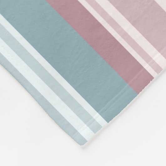 Aqua, Blush and Lavender Stripes Fleece Deken (Hoek)