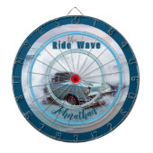  Aqua Car op het strand "Ride the Wave" Quote Dartbord (Voorkant)