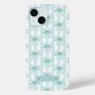 Aqua Coquette Strikken met Monogram iPhone 15 Case