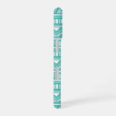 Aqua en Charcoal Aztec Chevron Maatwerk Monogram iPhone 16 Hoesje (Rechterkant)