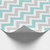 Aqua en grijs chevron-patroon cadeaupapier (Hoek)
