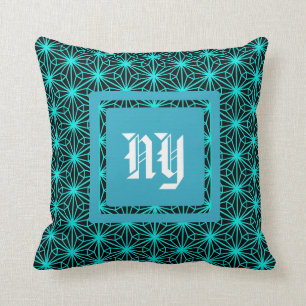 Aqua Geometric Flower Pattern on White Kussen