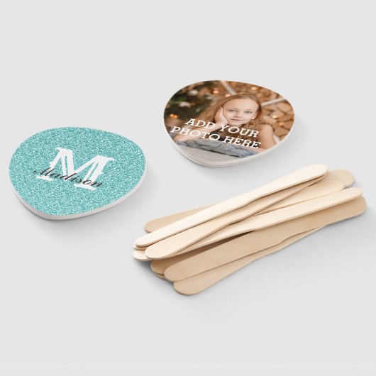 Aqua Glitter Monogram Hand Fan Handwaaier (Niet-gemonteerd)