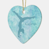 Aqua Gymnast op Blauwgroen Patroon Keramisch Ornament (Links)