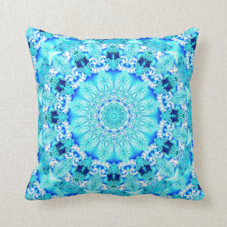Aqua Lace, Delicate, Abstract Mandala Kussen