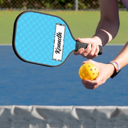 Aqua Mist door Kenneth Yoncich Pickleball Paddle (Insitu)