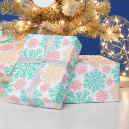 Aqua Pink en Gold Snowflakes Patroon Cadeaupapier