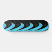 Aqua Swirls op Black Background Skateboard (Horizontaal)