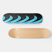 Aqua Swirls op Black Background Skateboard (Horizontaal)