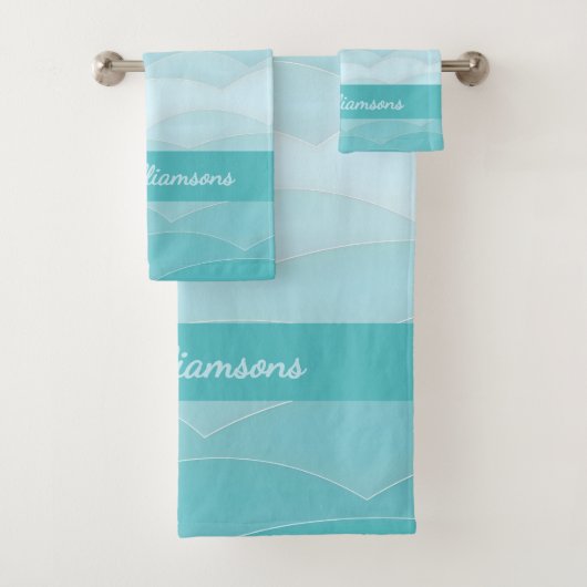 Aqua Wave Gradient | Modern Ocean Pattern Bad Handdoek (Insitu)