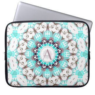 Aqua White Hearts Mandala w / aangepaste tekst Laptop Sleeve