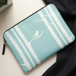 Aqua Winter Berken Bomen en Vogels Laptop Sleeve<br><div class="desc">Mooie vectorillustratie van een vogel op een berkenboom. Het kan met jouw naam,  monogram,  initialen of om het even welke tekst van uw keus voor een volledige douane worden gepersonaliseerd blik!</div>