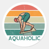 Aquaholic zwemrace meisje met zonsondergang ronde sticker (Voorkant)