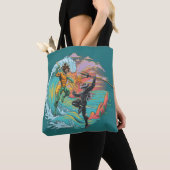 Aquaman & Zwarte Manta getijgolf Tote Bag (Dichtbij)