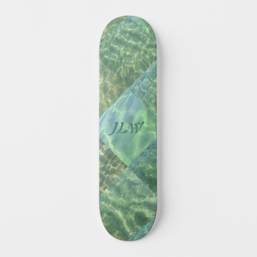 Aquamarine Seafoam Water Patchwork met Initialen Persoonlijk Skateboard (Voorkant)