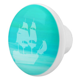 Aquamarine turquoise zee water met zeilschip keramische knop