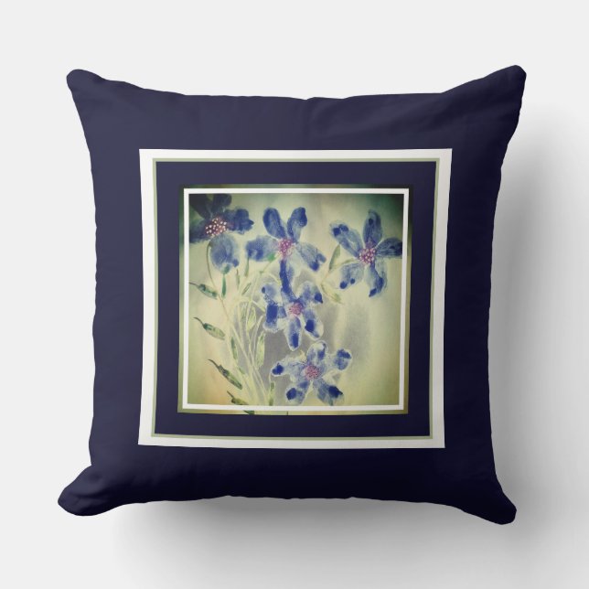 Aquarel Blauw Bloemaccent Kussen (Voorkant)