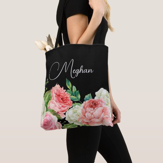 Aquarel Bloemen Zwart Gepersonaliseerd Bruidsmeisj Tote Bag (Dichtbij)