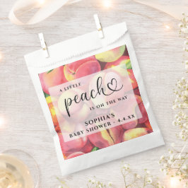 Aquarel Little peach is on the way baby shower Bedankzakje