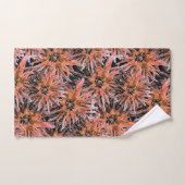 Aquarel oranje en bruine bloemen. bad handdoek (Handdoek)