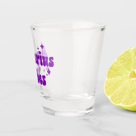Aquarius Vibes Zodiac Astrology Paars Stars Shot Glas (Rechts)