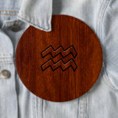 Aquarius Zodiac Sign Mahogany Style Ronde Button 6,0 Cm (In situ)