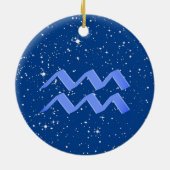 Aquarius Zodiac Sign met sterren op Deep Blue Cera Keramisch Ornament (Achterkant)