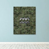 Aquarius Zodiac Sign on Woodland Digital Camo Canvas Afdruk (Insitu (Houten vloer))